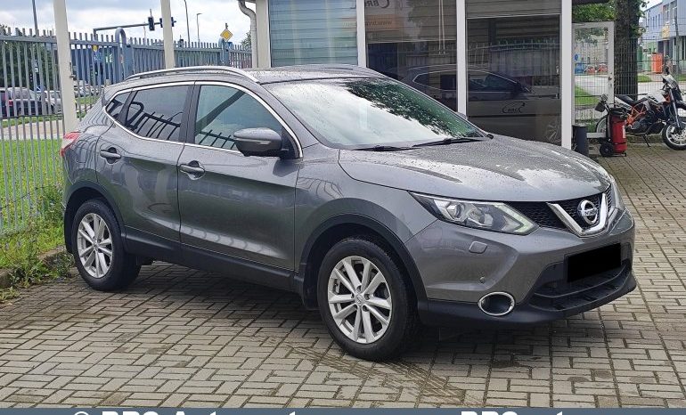 Nissan Qashqai 1.2 DiG-T Automatas 2015 full