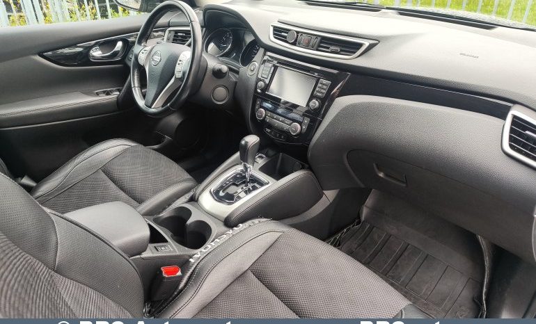 Nissan Qashqai 1.2 DiG-T Automatas 2015 full