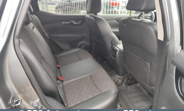 Nissan Qashqai 1.2 DiG-T Automatas 2015 full