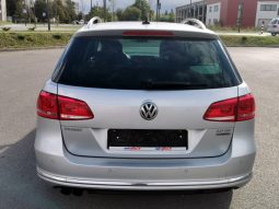 Volkswagen Passat full