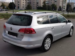 Volkswagen Passat full