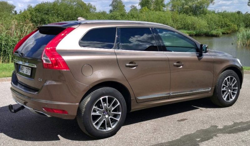 Volvo XC60 full