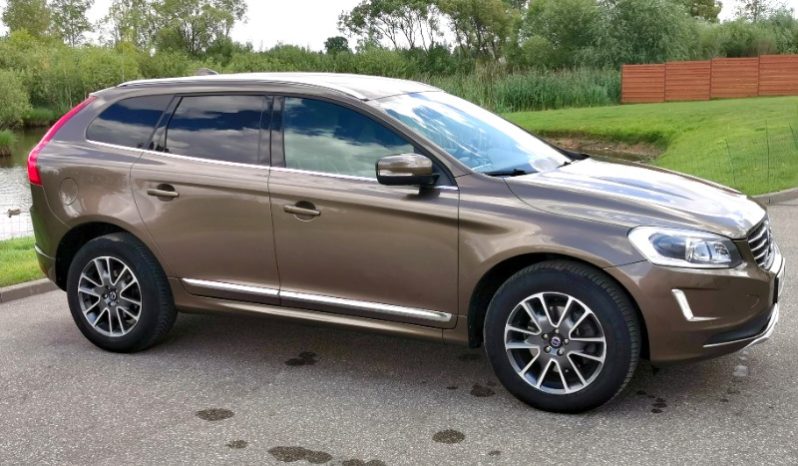 Volvo XC60 full