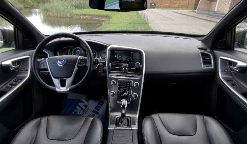 Volvo XC60 full