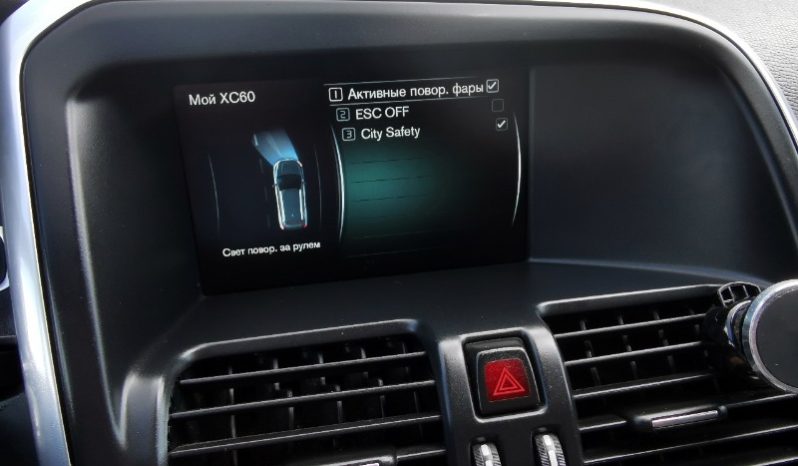 Volvo XC60 full