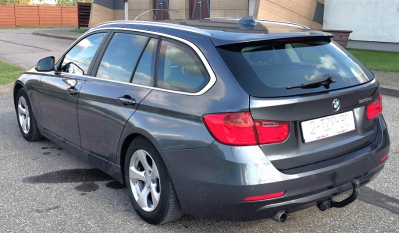 BMW 320 full