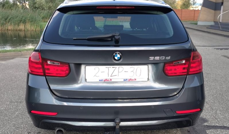 BMW 320 full