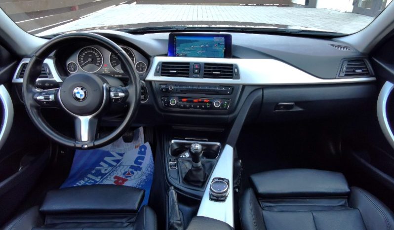 BMW 320 full