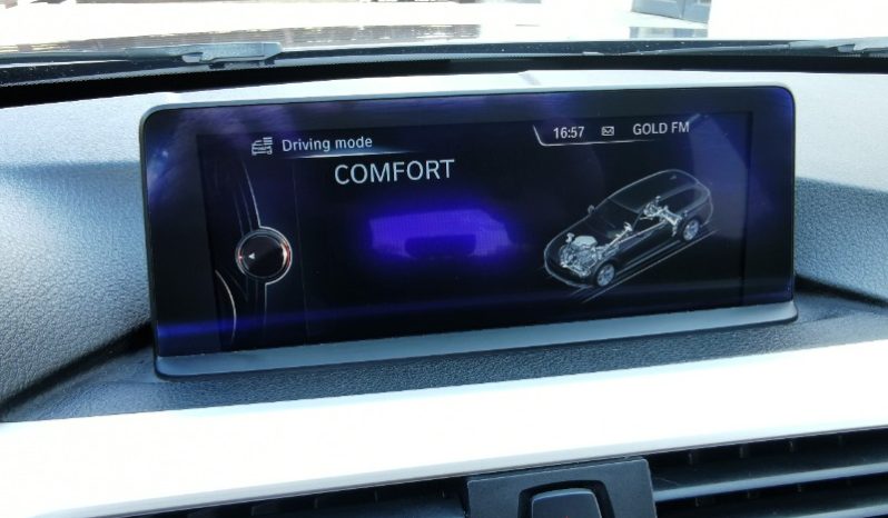 BMW 320 full