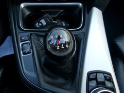BMW 320 full