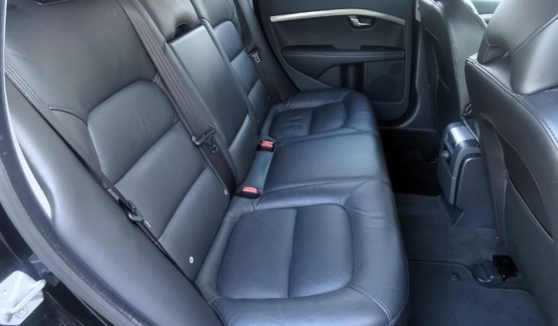 Volvo V60 2015 full
