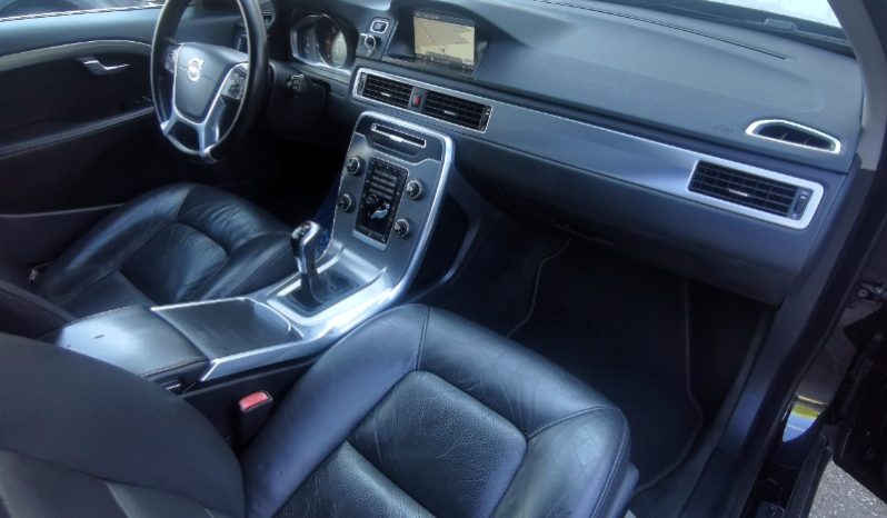 Volvo V60 2015 full