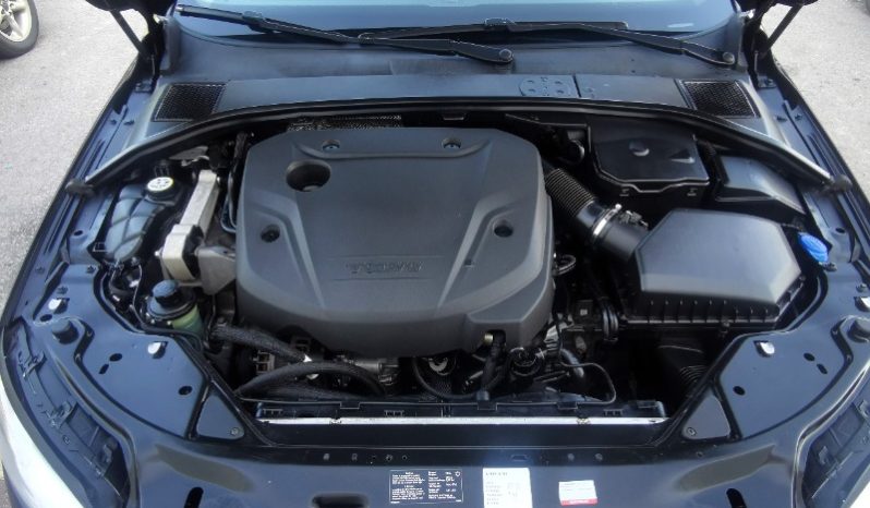 Volvo V60 2015 full