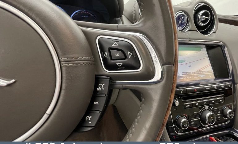 Jaguar XJ Luxury 3.0d V6 Automatas 2010 full