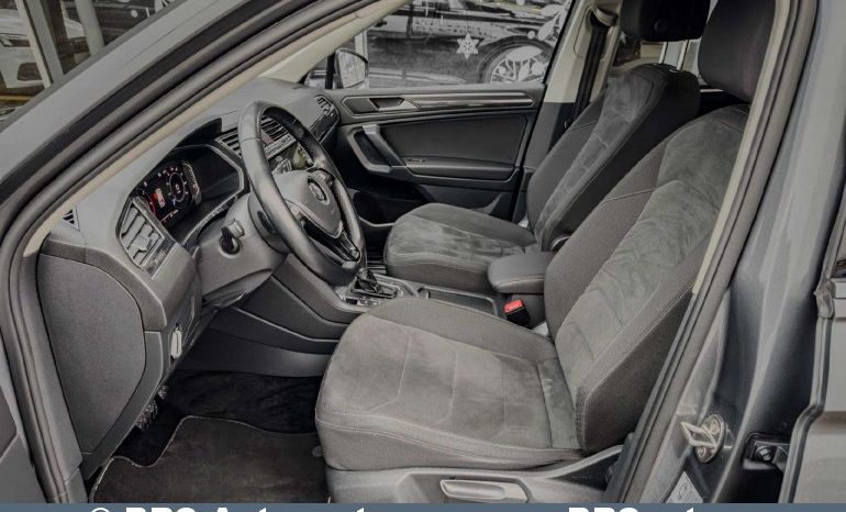 Volkswagen Tiguan  2019 full