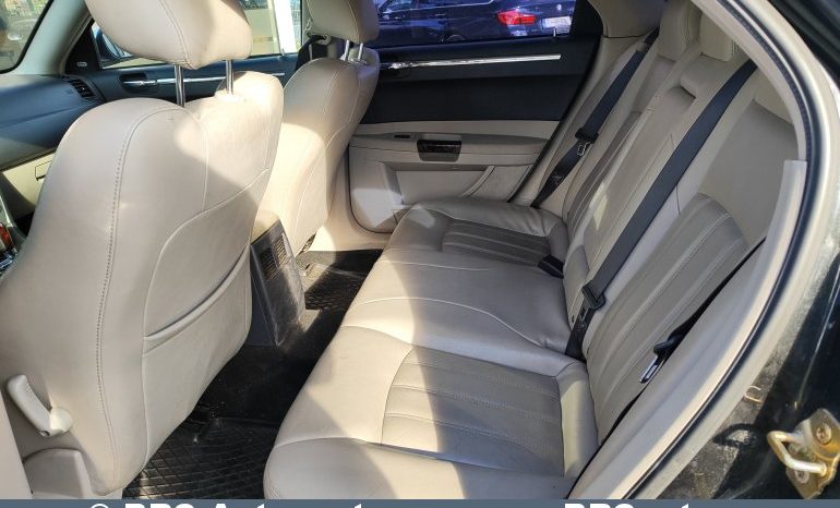 Chrysler 300 C 3.5 i V6 AWD 2005 full