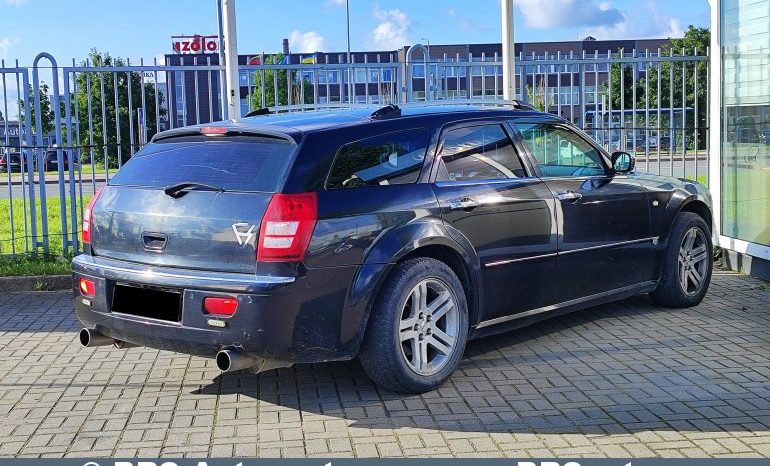Chrysler 300 C 3.5 i V6 AWD 2005 full
