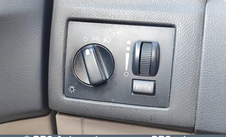 Chrysler 300 C 3.5 i V6 AWD 2005 full