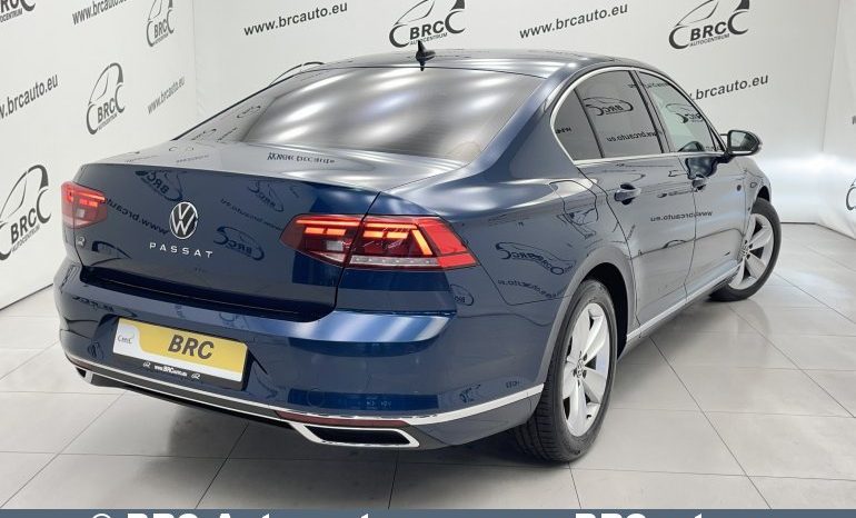 Volkswagen Passat 1.5 TSI DSG Automatas 2021 full