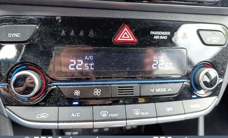 Hyundai Ioniq 1.6GDI Hybrid Blue-Drive Automatas 2016 full