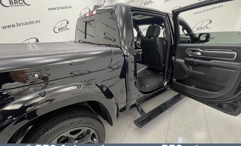 Dodge Ram 1500 Big Horn 4X4 Automatas 2023 full
