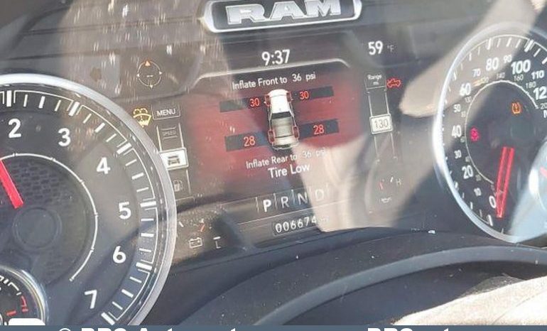Dodge Ram 1500 Big Horn 4X4 Automatas 2023 full