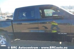 Dodge Ram 1500 Big Horn 4X4 Automatas 2023 full