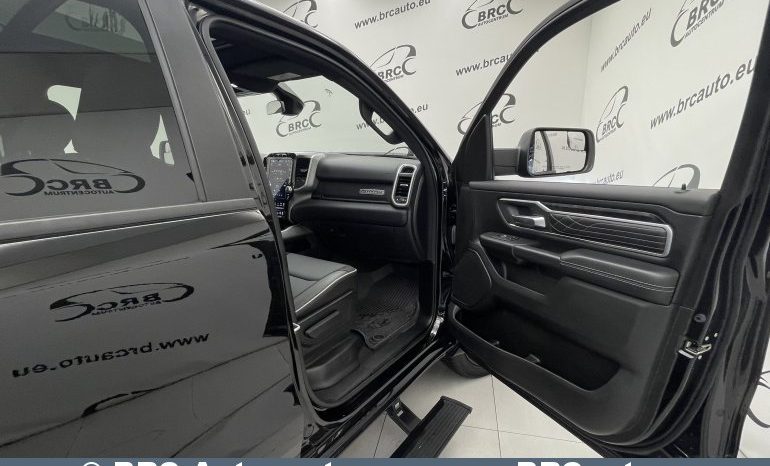 Dodge Ram 1500 Big Horn 4X4 Automatas 2023 full