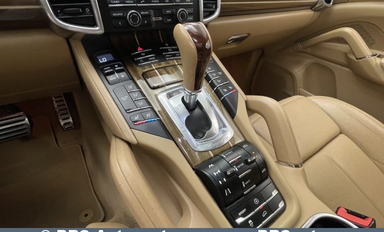 Porsche Cayenne S 4.8i automatas 2013 full