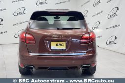 Porsche Cayenne S 4.8i automatas 2013 full