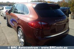 Porsche Cayenne S 4.8i automatas 2013 full