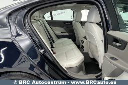 Jaguar XE 2.0i Prestige Automatas 2017 full