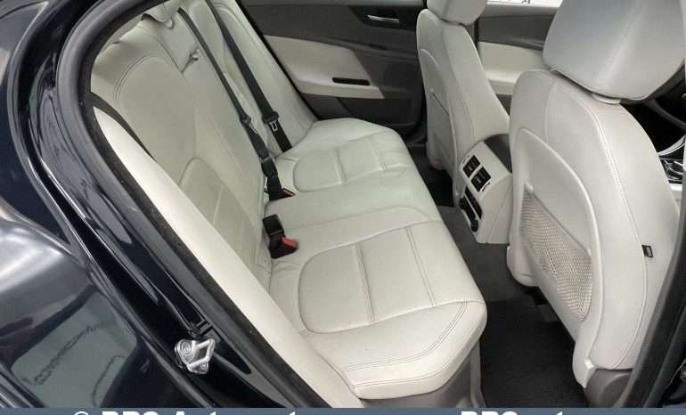 Jaguar XE 2.0i Prestige Automatas 2017 full