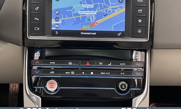 Jaguar XE 2.0i Prestige Automatas 2017 full