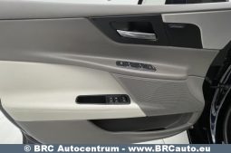 Jaguar XE 2.0i Prestige Automatas 2017 full