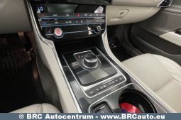Jaguar XE 2.0i Prestige Automatas 2017 full