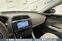 Jaguar XE 2.0i Prestige Automatas 2017 full