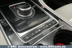 Jaguar XE 2.0i Prestige Automatas 2017 full