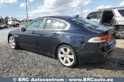 Jaguar XE 2.0i Prestige Automatas 2017 full