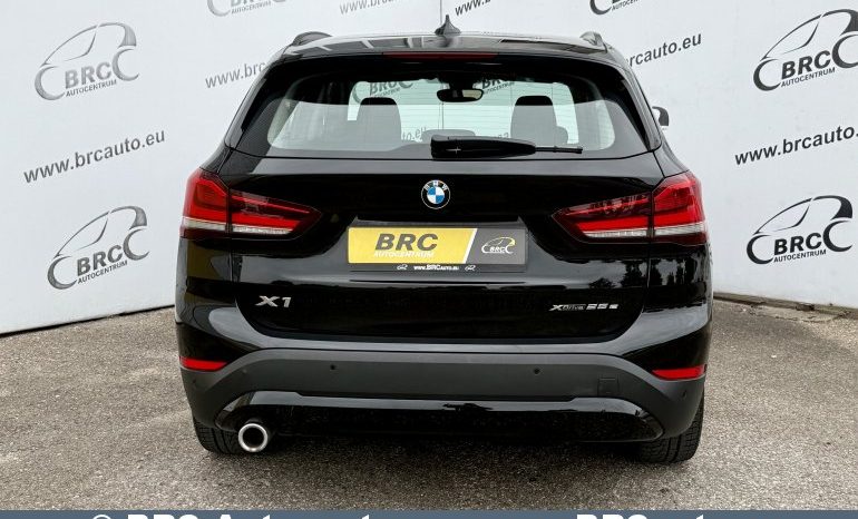 BMW X1 25e Plug-In Hybrid xDrive Automatas 2021 full
