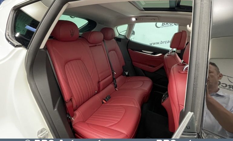 Maserati Levante 3.0 Automatas 2022 full