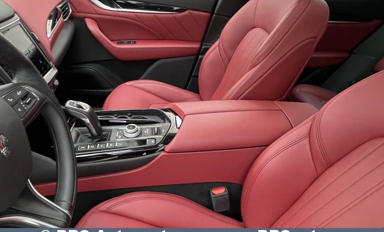 Maserati Levante 3.0 Automatas 2022 full