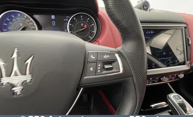 Maserati Levante 3.0 Automatas 2022 full