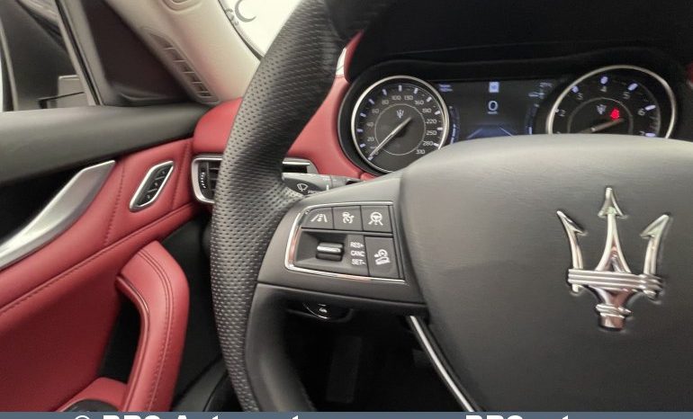 Maserati Levante 3.0 Automatas 2022 full