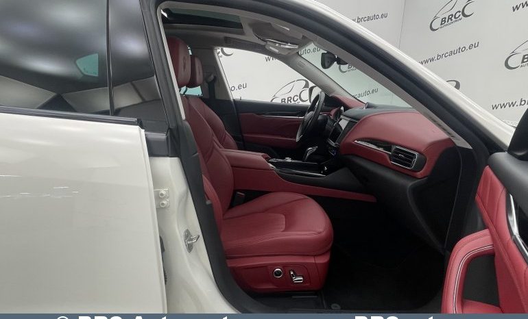 Maserati Levante 3.0 Automatas 2022 full