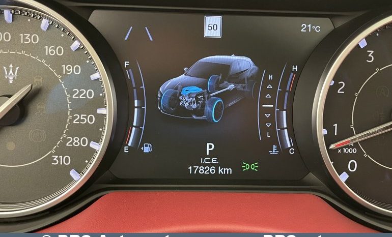 Maserati Levante 3.0 Automatas 2022 full