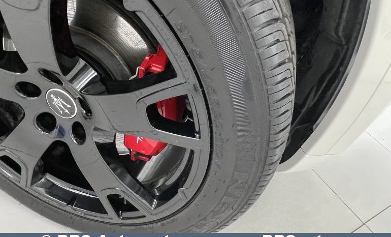 Maserati Levante 3.0 Automatas 2022 full