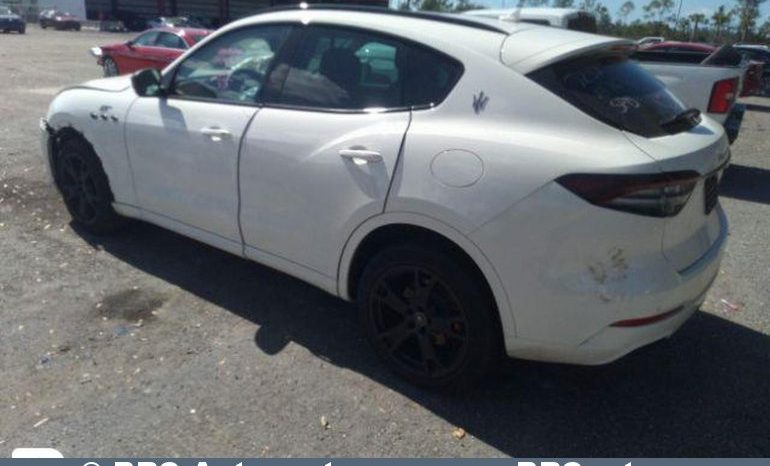 Maserati Levante 3.0 Automatas 2022 full