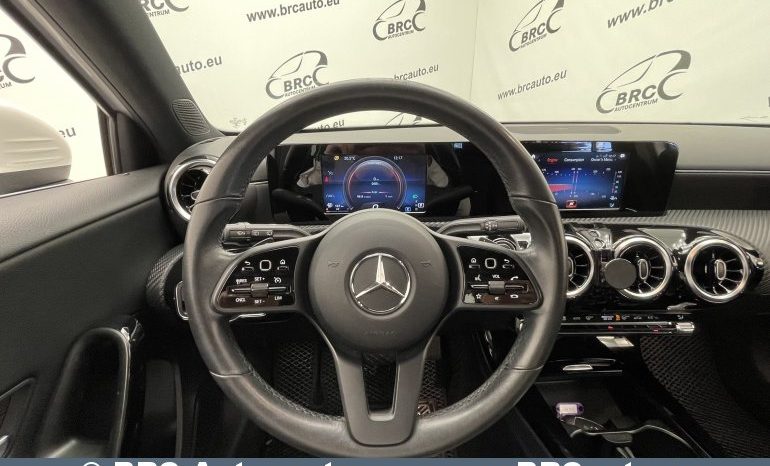 Mercedes-Benz A 180 Automatas 2019 full