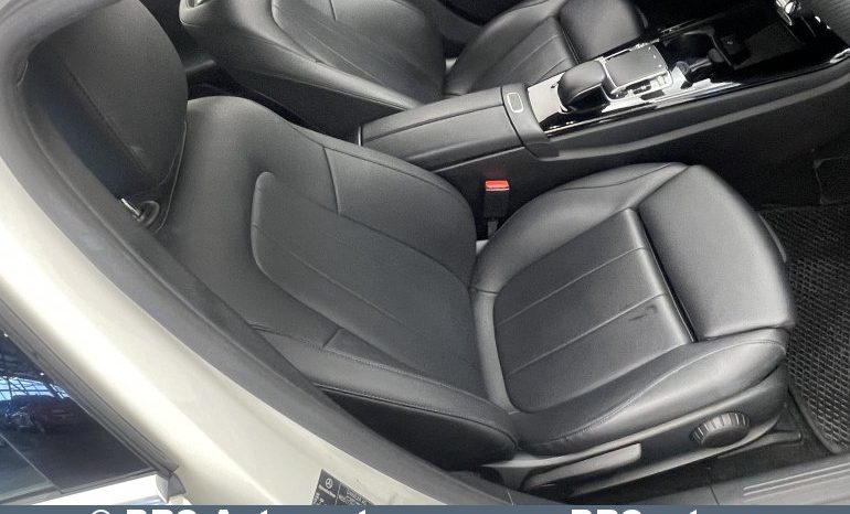 Mercedes-Benz A 180 Automatas 2019 full
